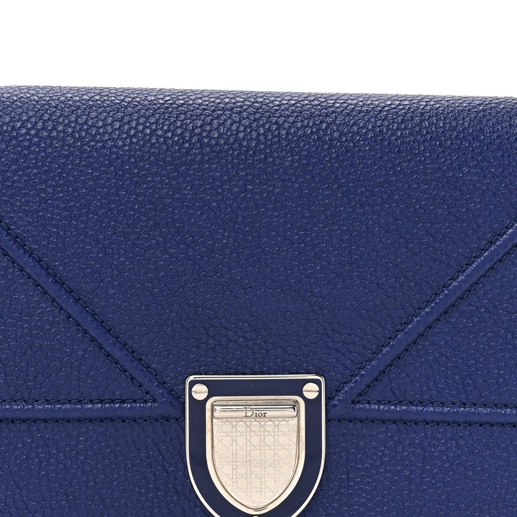 Grained Calfskin Diorama Wallet On Chain Blue