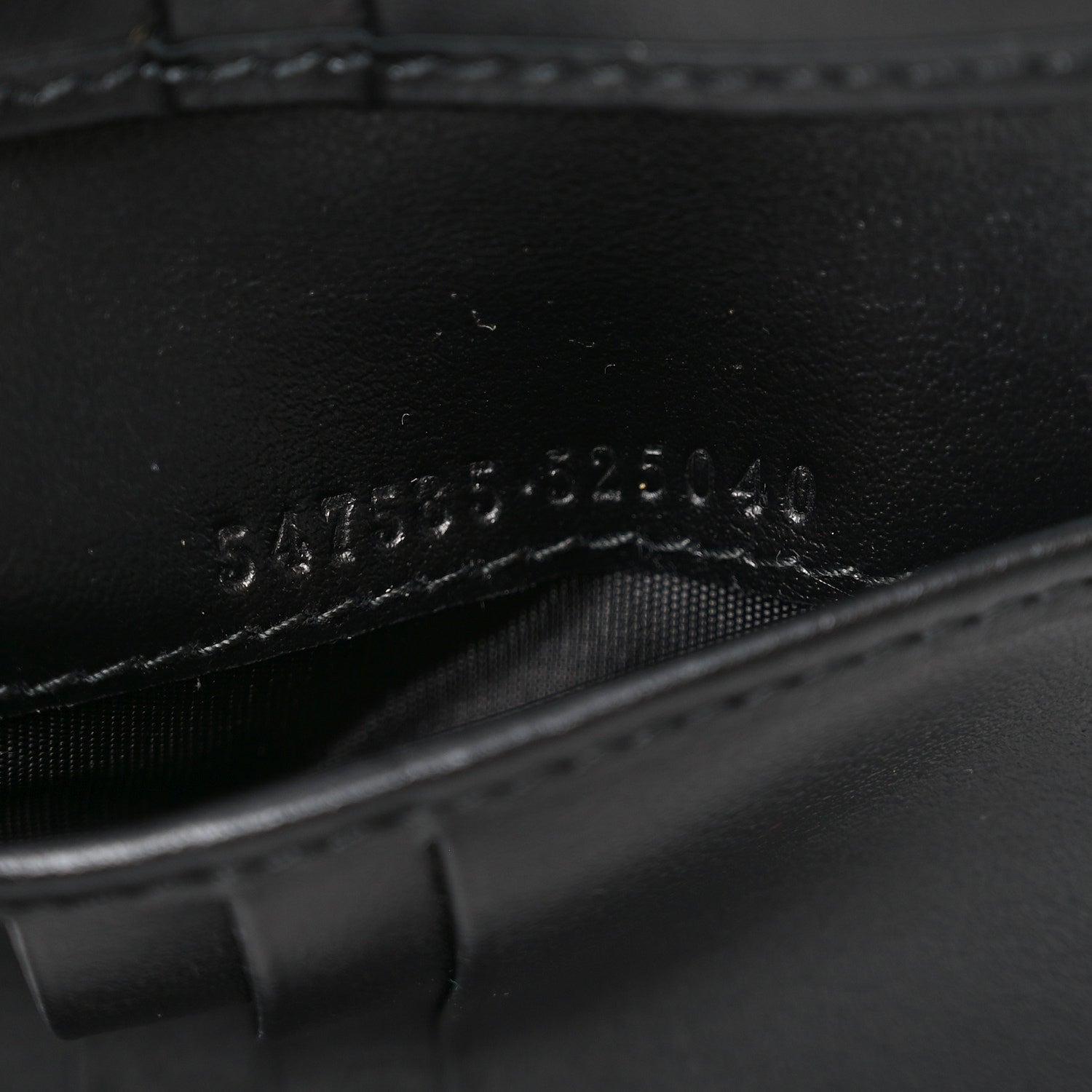 Plutone Calfskin Logo Bi-Fold Wallet Black