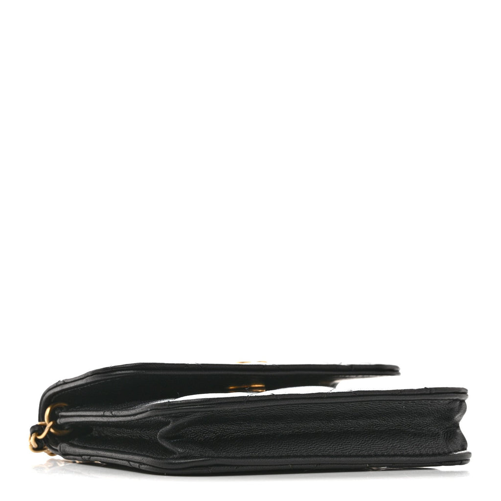 Lambskin Quilted Pearl Crush Clutch With Chain Black