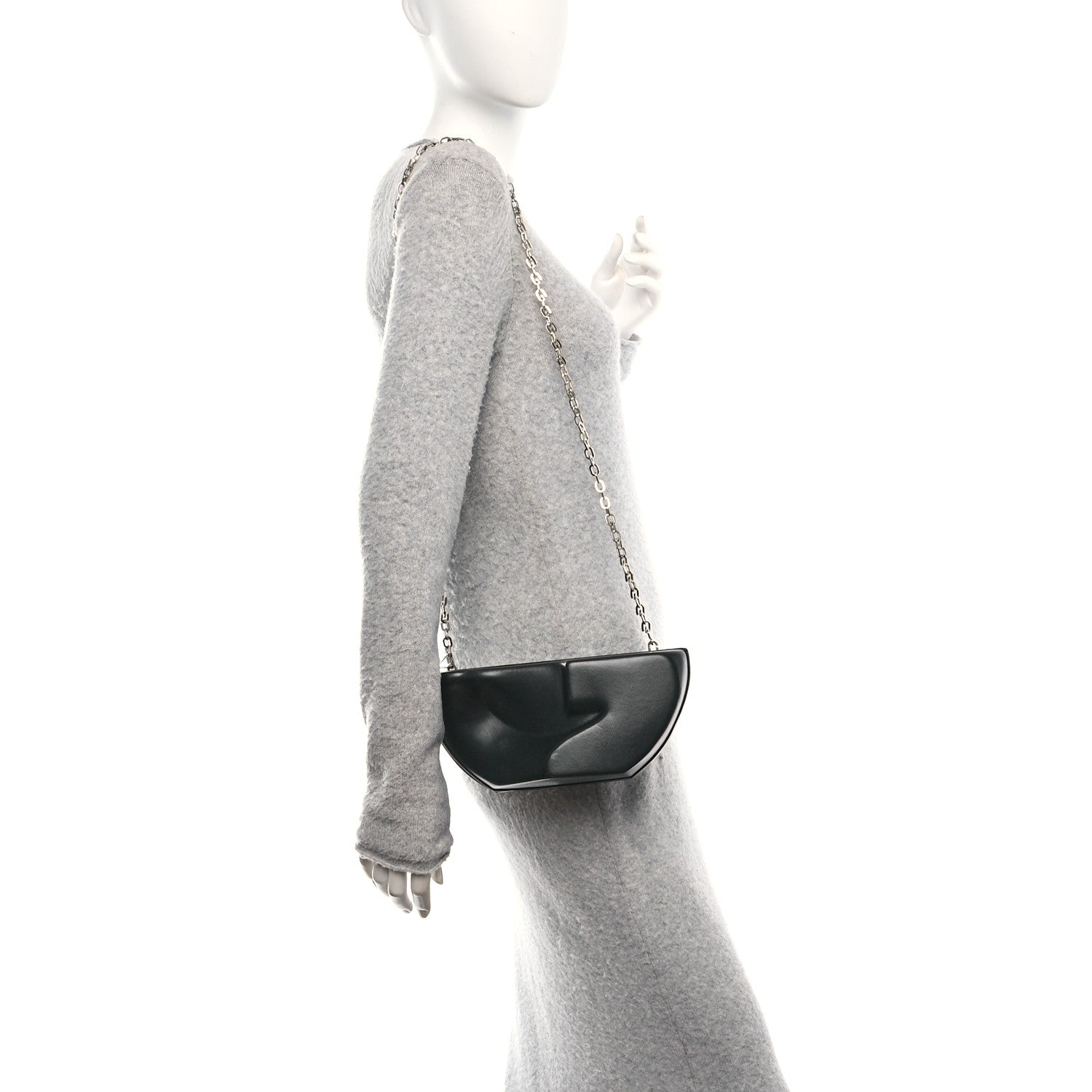 Calfskin G Chain Clutch Black