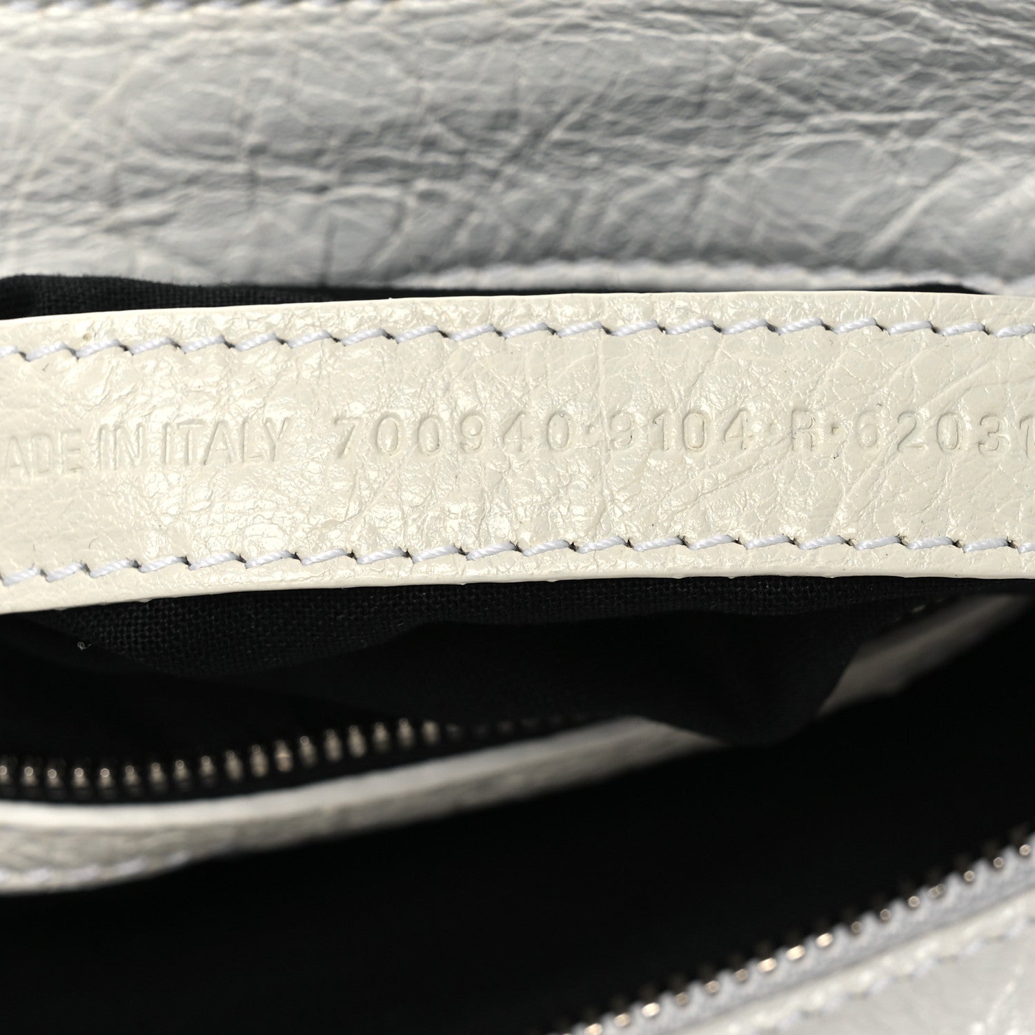 Agneau Arena Crystal Neo Cagole Handbag XS Optic White