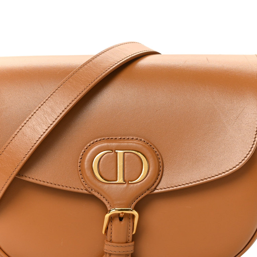 Box Calfskin Medium Bobby Flap Camel
