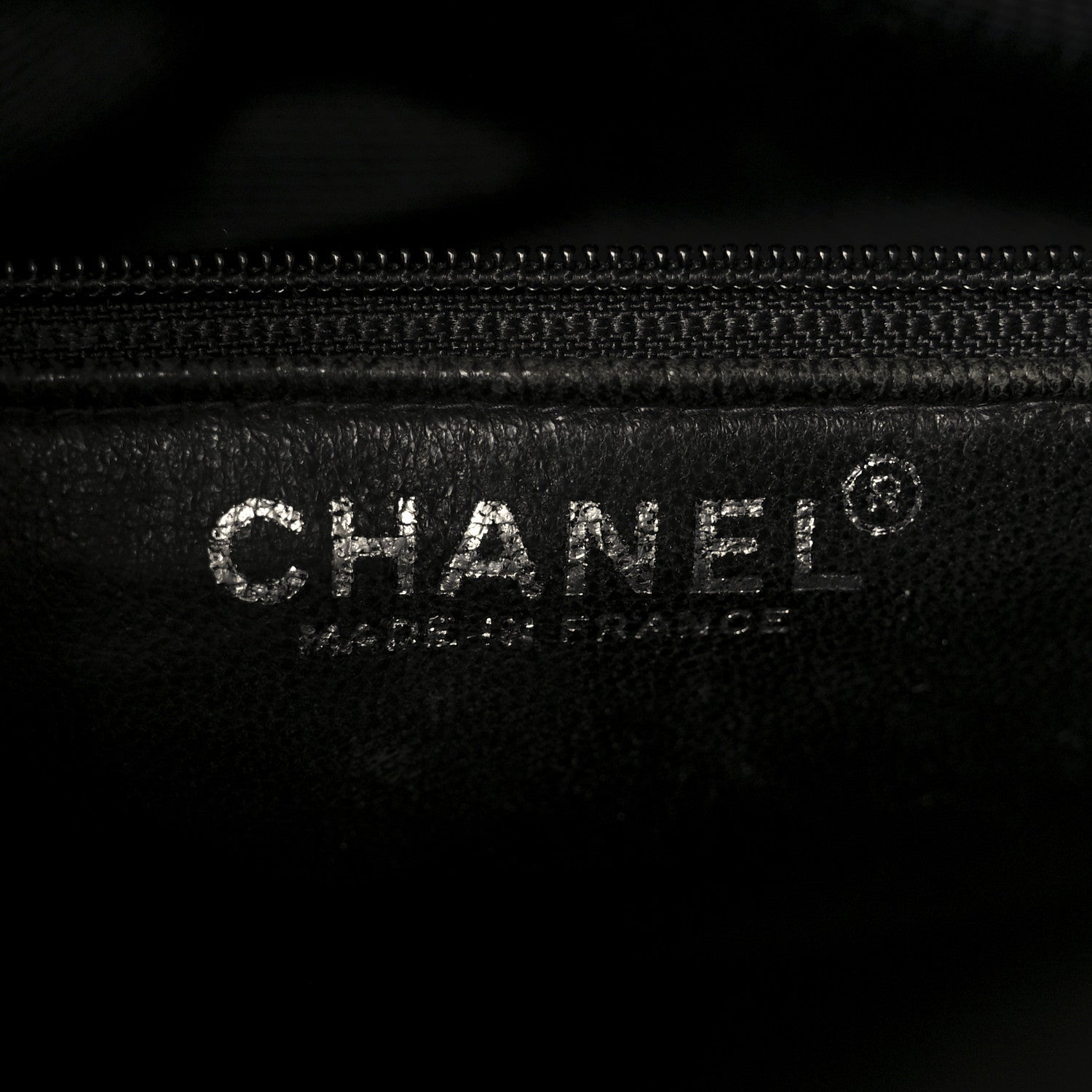 Caviar Quilted Medallion Tote Black