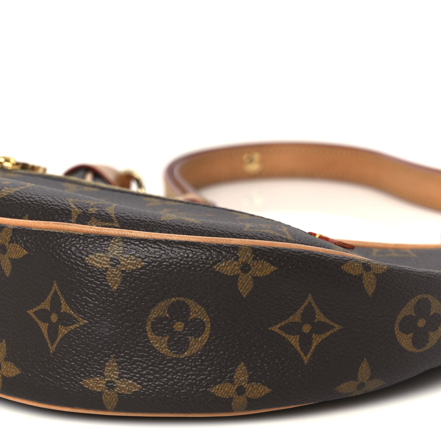 Monogram Loop