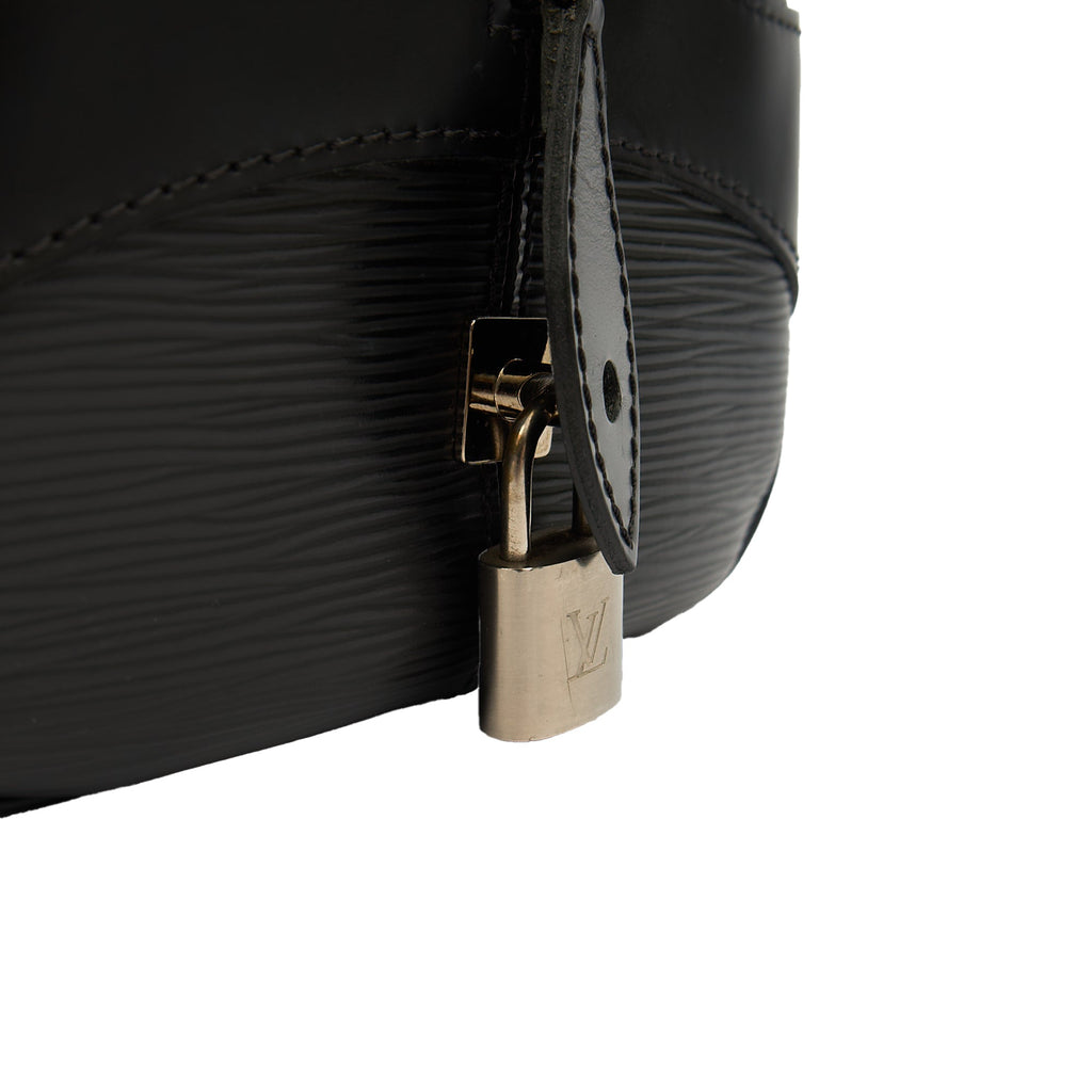 Louis Vuitton Tote Montaigne MM in Black, Epi Leather