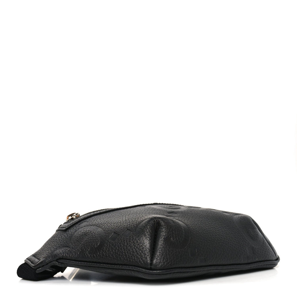 Piuma Calfskin Jumbo GG Embossed Small Belt Bag Black