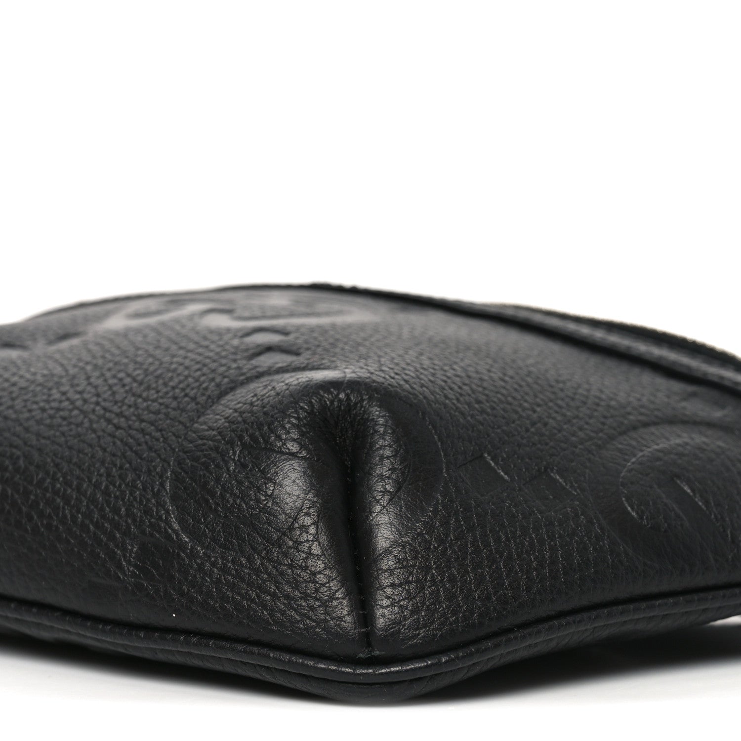 Piuma Calfskin Jumbo GG Embossed Small Belt Bag Black