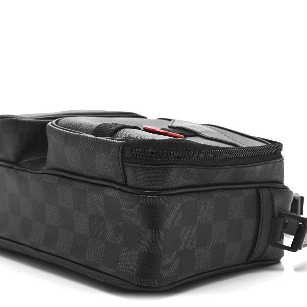 Damier Graphite Utility Messenger