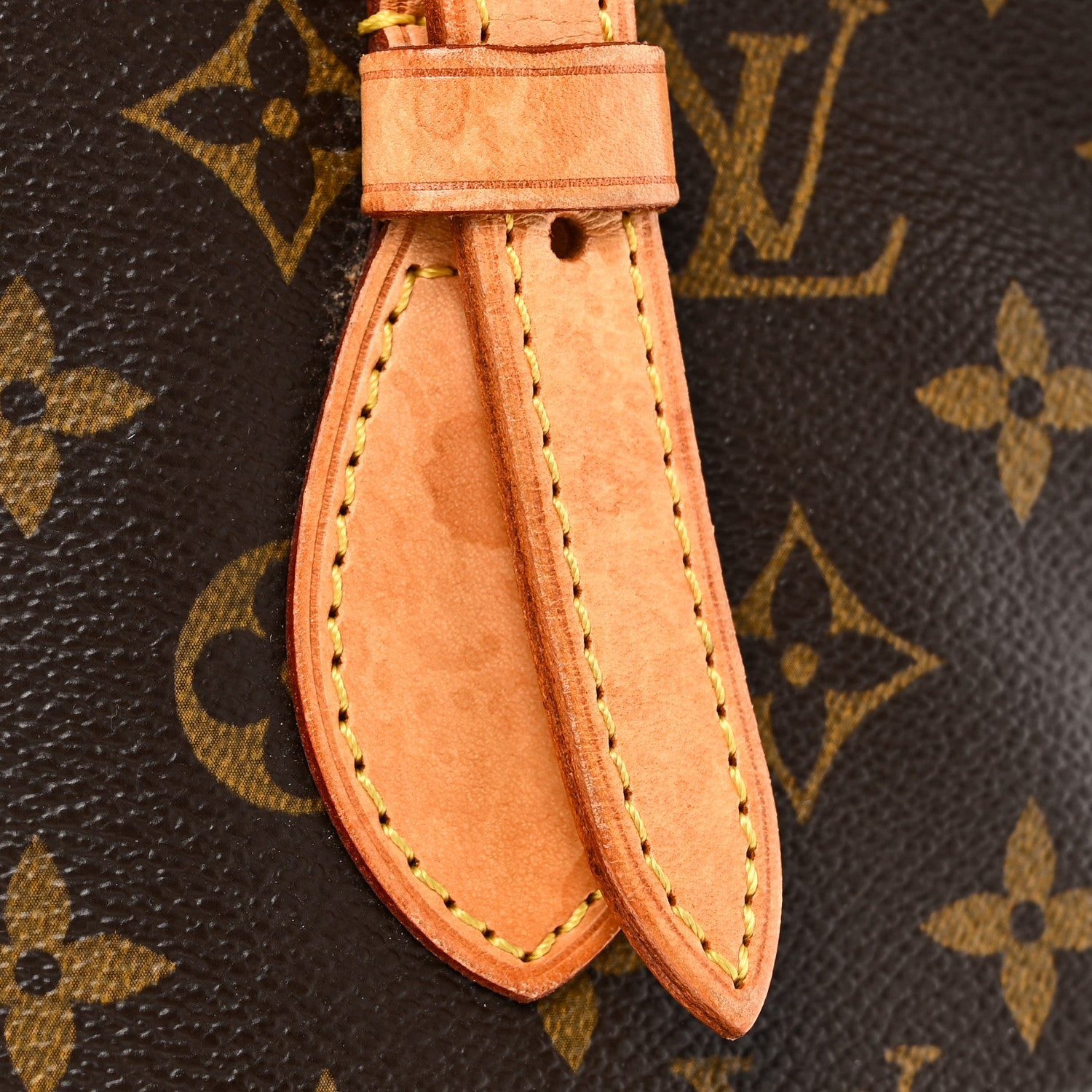 Monogram Petit Bucket 23