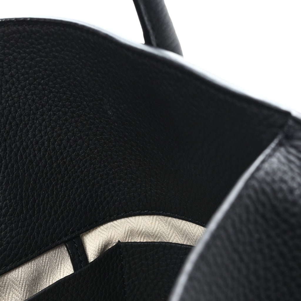 Matte Grained Calfskin Soft Margaux 15 Black