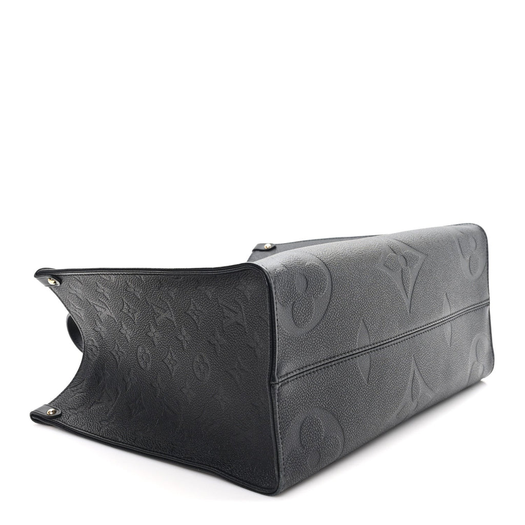 Empreinte Monogram Giant Onthego MM Black