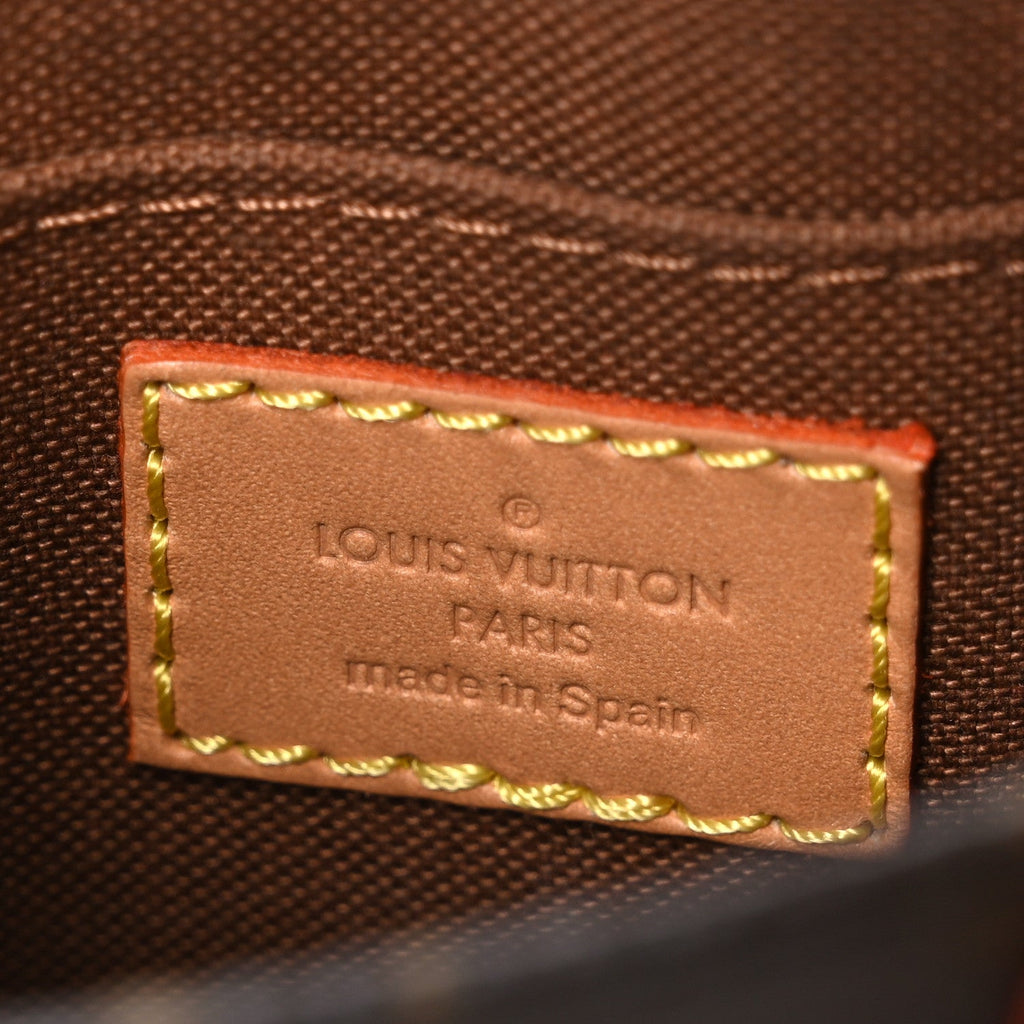 Monogram Petit Sac Plat