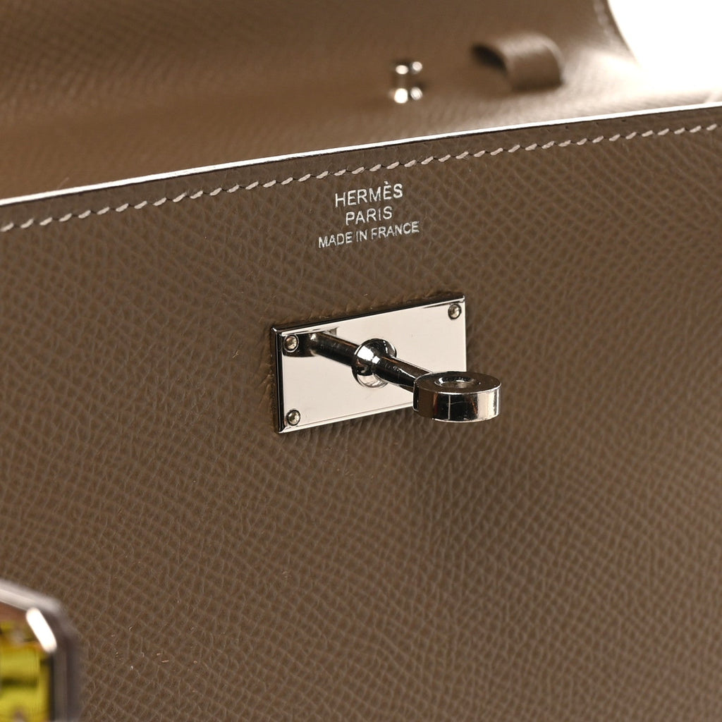 Epsom Kelly Wallet To Go Etoupe