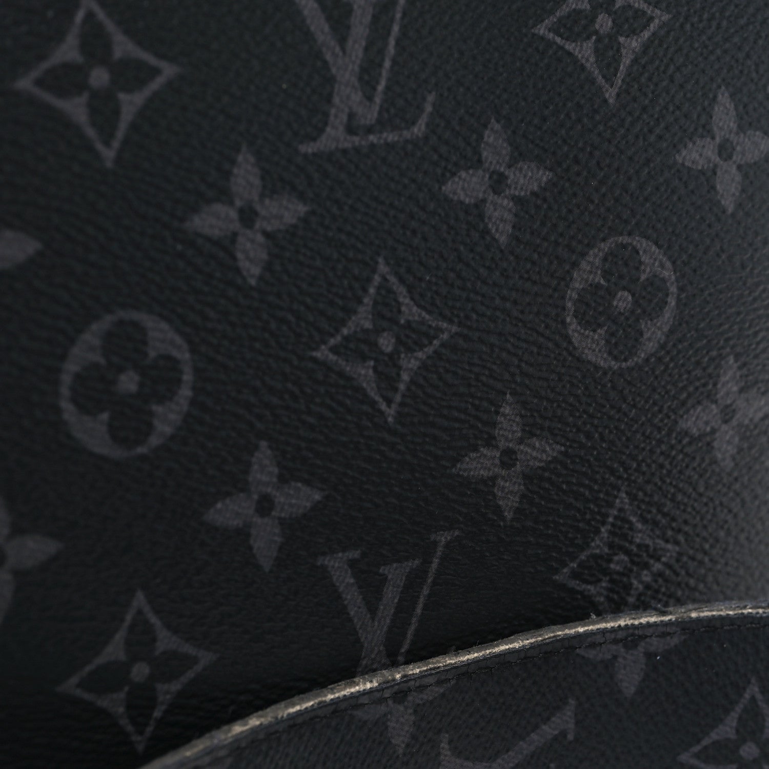 Taiga Monogram Eclipse Outdoor Messenger Black