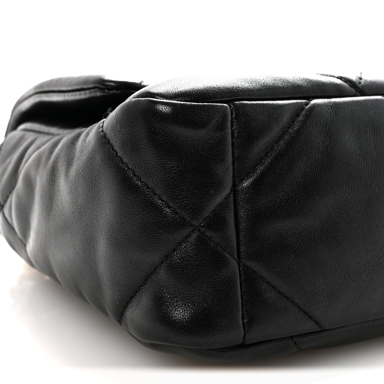 Goatskin Quilted Medium Chanel 19 Flap Black