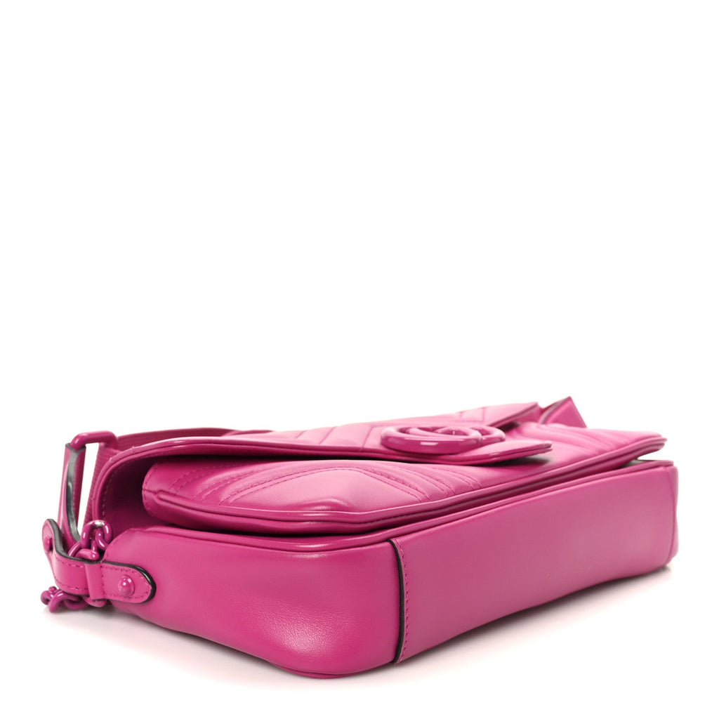 Calfskin Matelasse Monochrome GG Marmont Crossbody Shoulder Bag Classic Fuxia