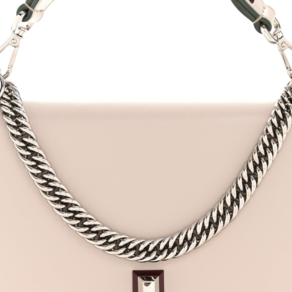 Vitello Liberty Scalloped Studded Kan I Shoulder Bag Grigio Polvere