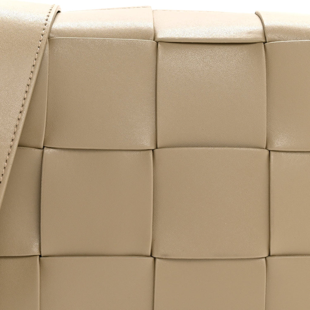 Lambskin Maxi Intrecciato Cassette Camera Bag Travertine