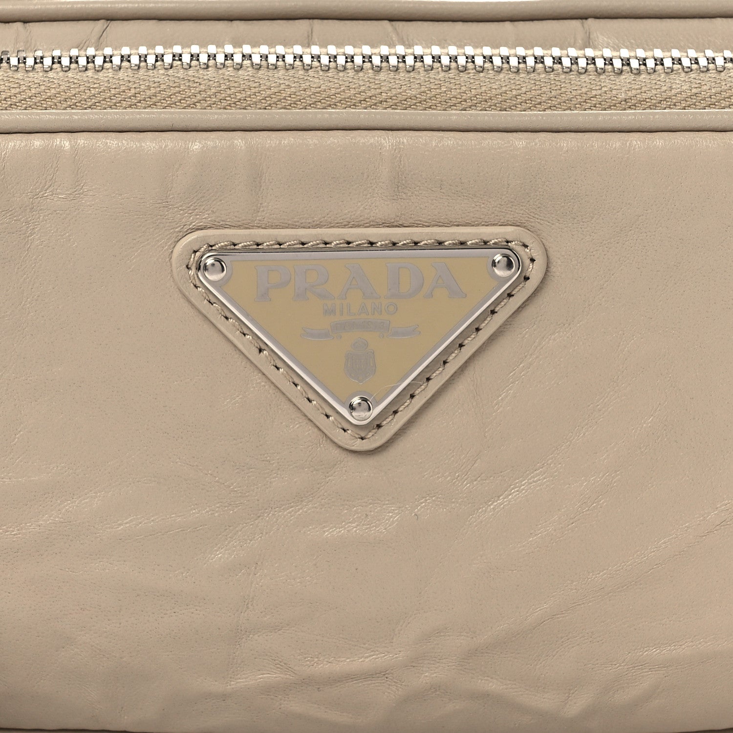 Nappa Antique Multi-Pocket Shoulder Bag Deserto
