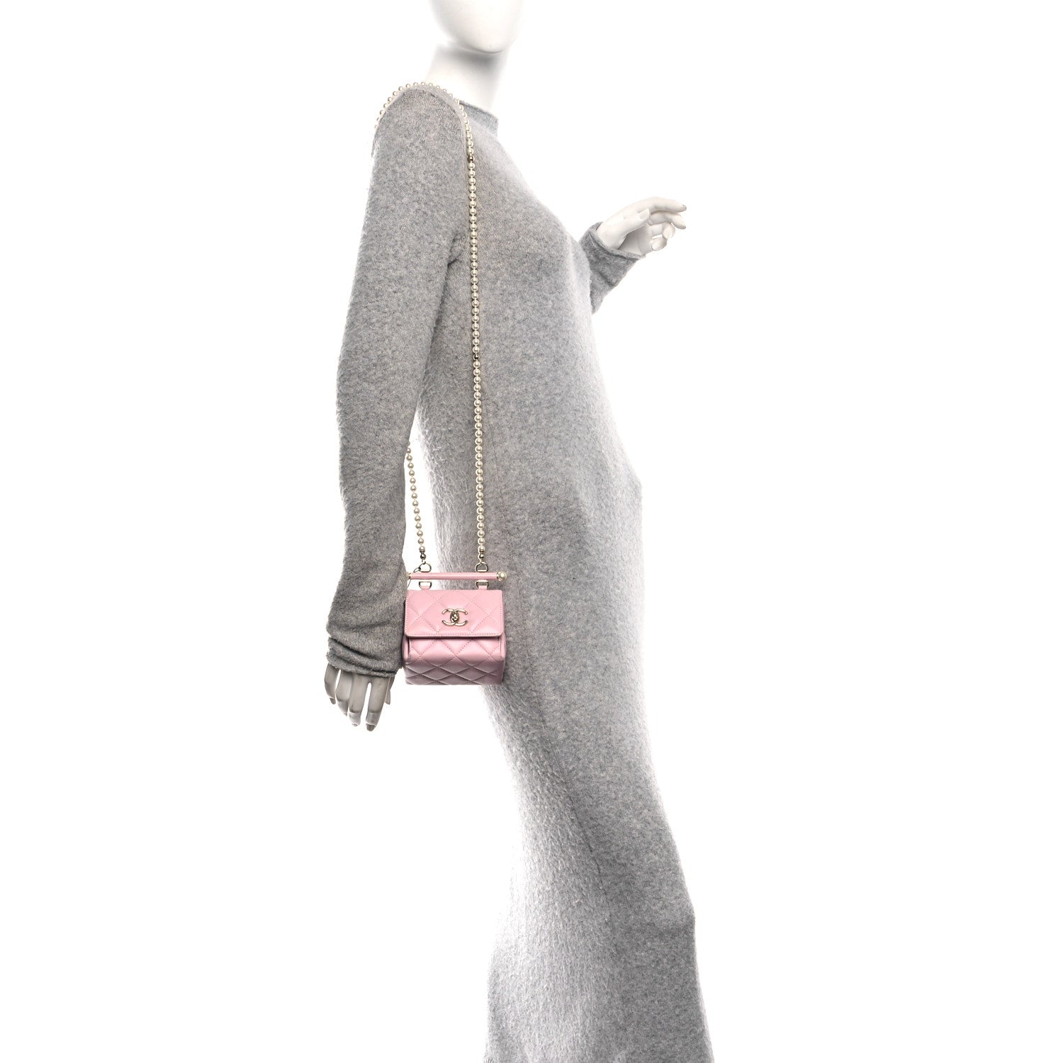 Lambskin Quilted Pearl Pyramid Clutch With Chain Pink