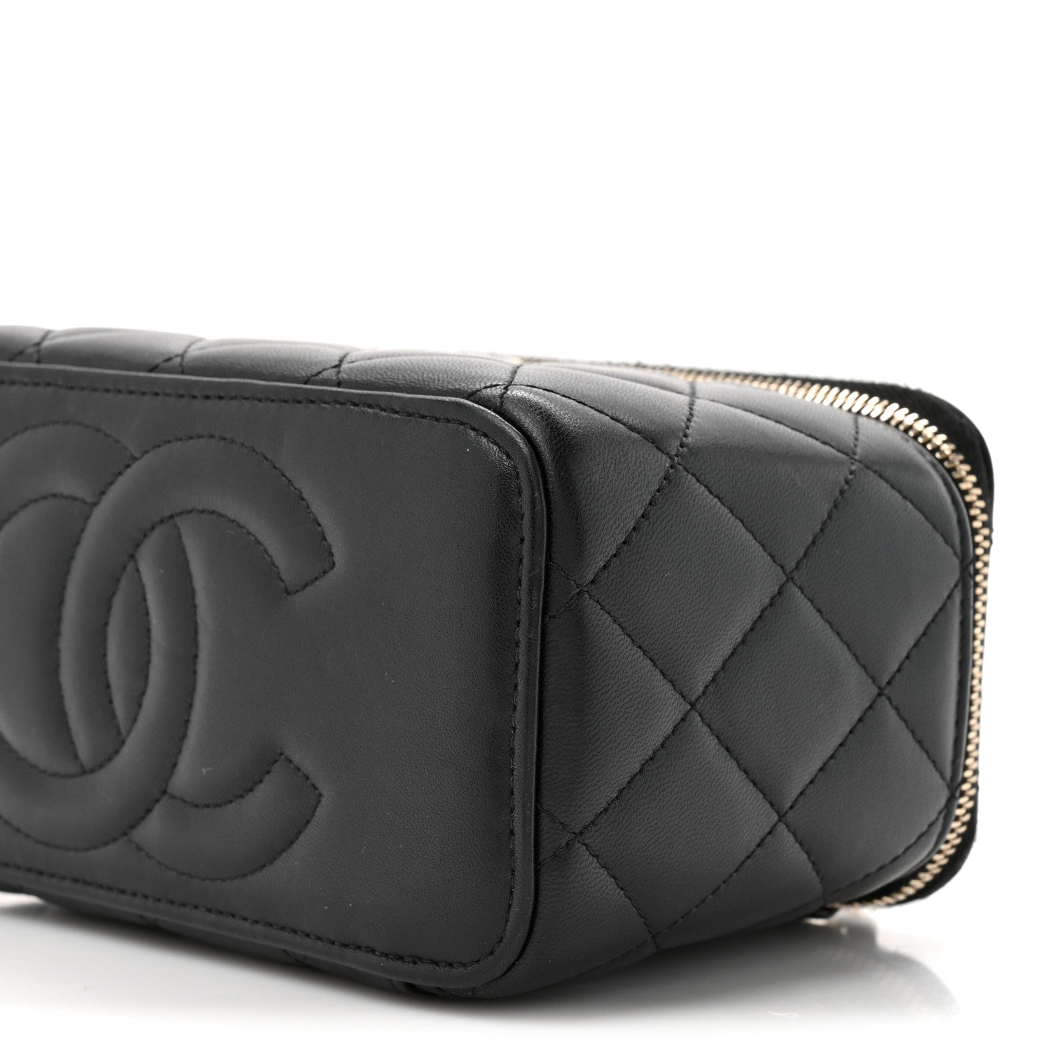 Lambskin Quilted Small Top Handle Vanity Case With Chain Black