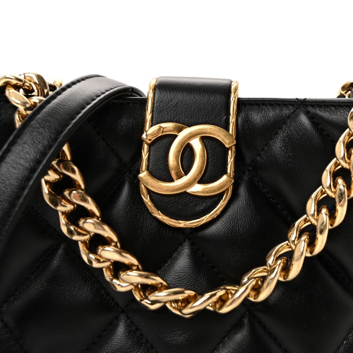 Lambskin Quilted Small Chain Hobo Black