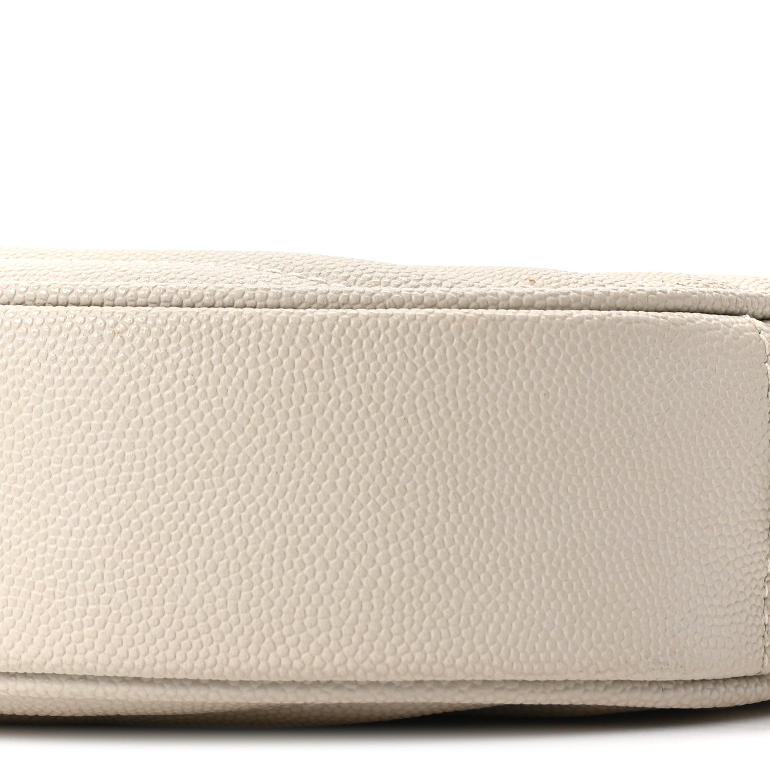 Grain De Poudre Matelasse Chevron Quilted Round Vinyle Camera Bag Crema Soft
