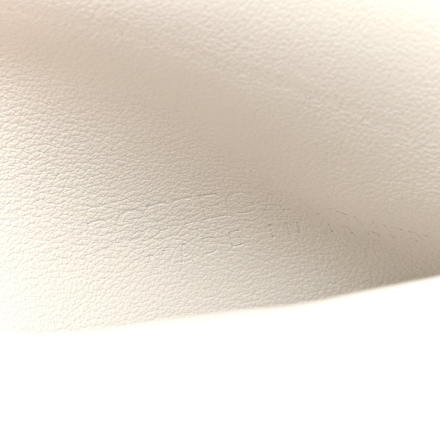 Lambskin BV Trine Clutch Bianco