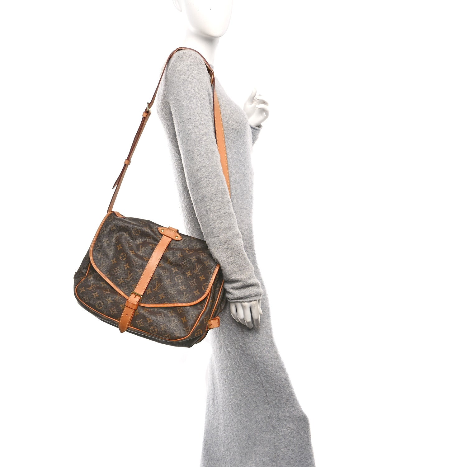 Monogram Saumur 35