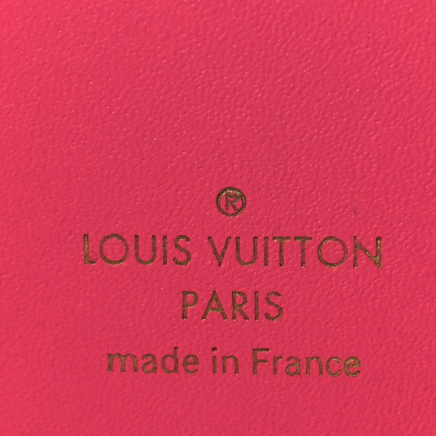Taurillon Capucines Compact Wallet Black