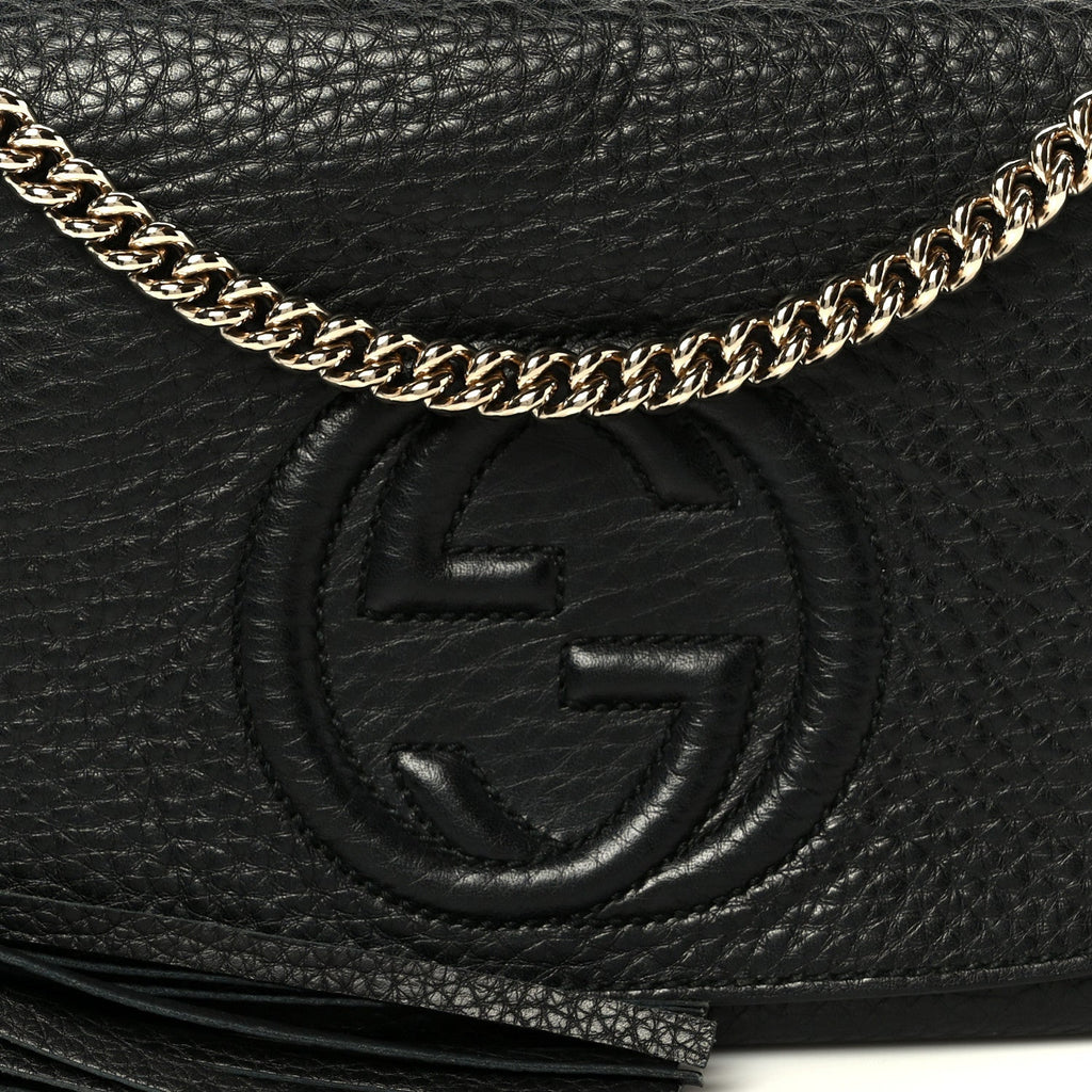 Pebbled Calfskin Medium Soho Flap Crossbody Black