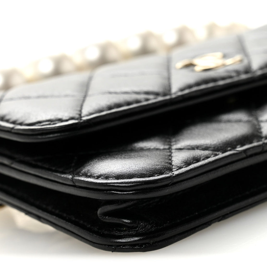 Calfskin Quilted Maxi Pearls Clutch With Chain Black