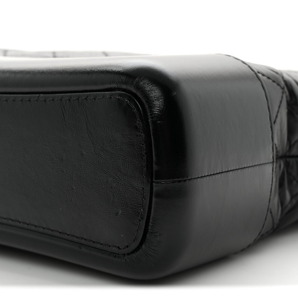 Aged Calfskin Quilted Medium Gabrielle Hobo Black