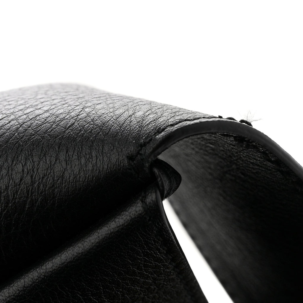Smooth Calfskin Large Le 5 A 7 Soft Hobo Black