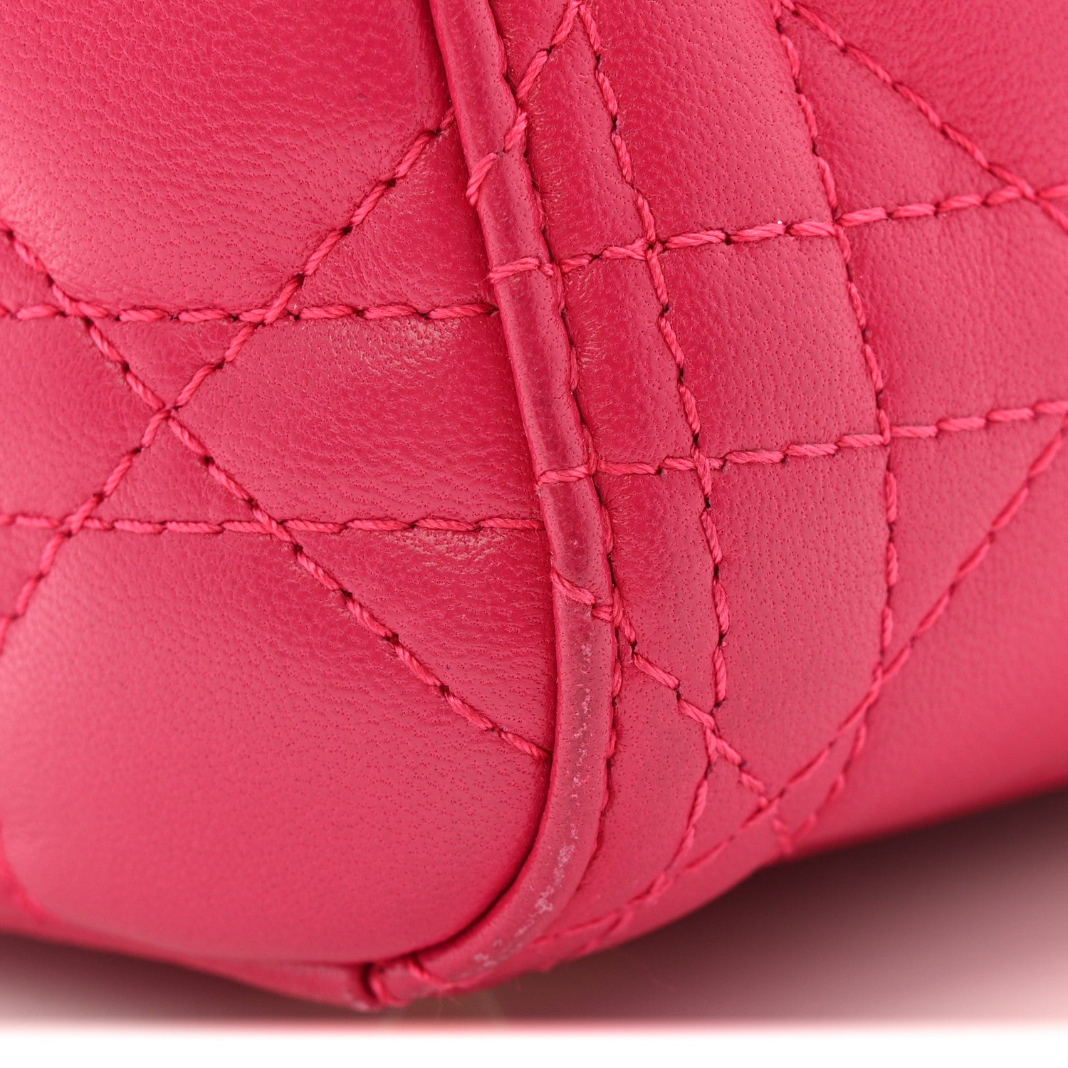 Lambskin Cannage Medium Lady Dior Fuchsia