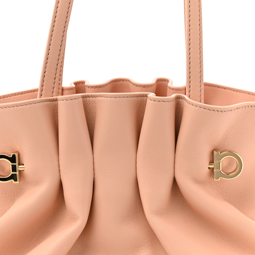 Lambskin Small Dumpling Soft Bag Pink