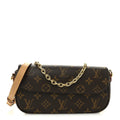 Monogram Ivy Wallet On Chain