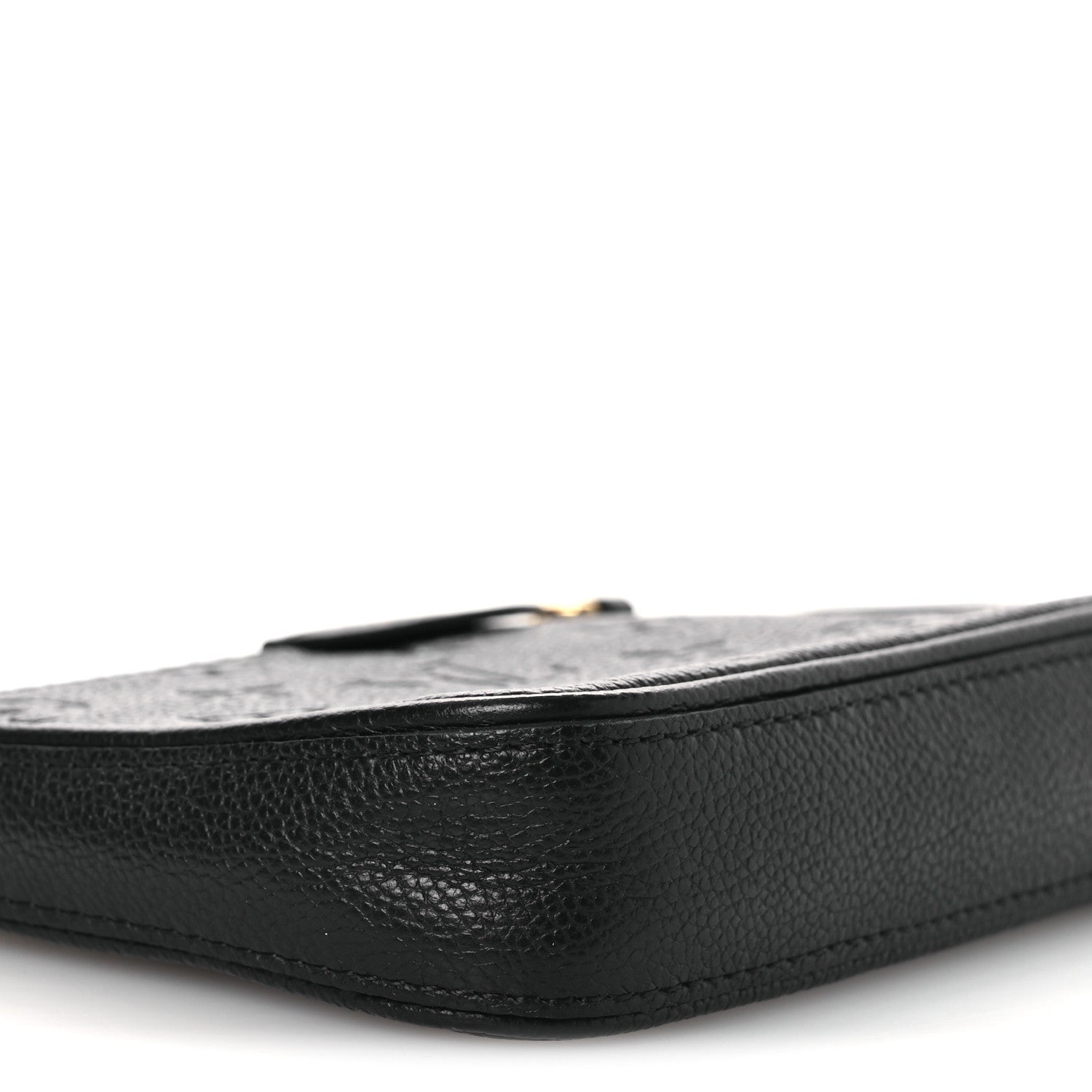 Empreinte Easy Pouch On Strap Black