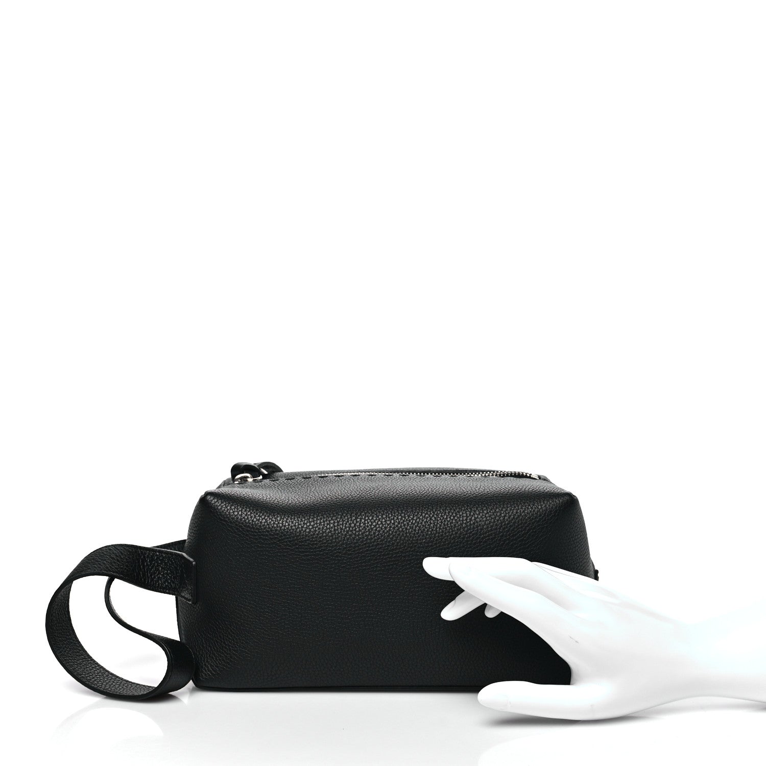 Cuoio Romano Selleria Toiletry Case Black
