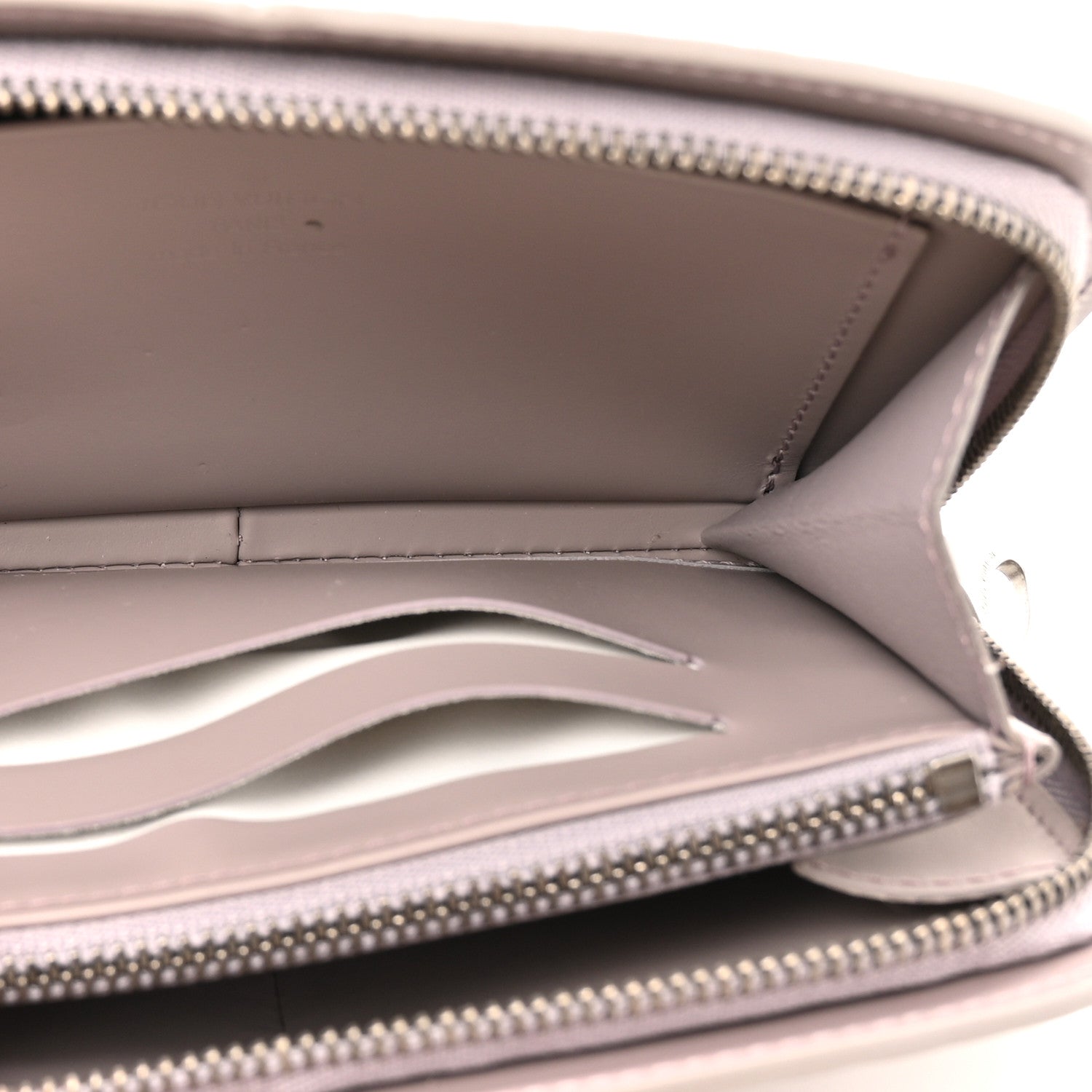 Epi Dauphine 17 Cosmetic Pouch Lilac