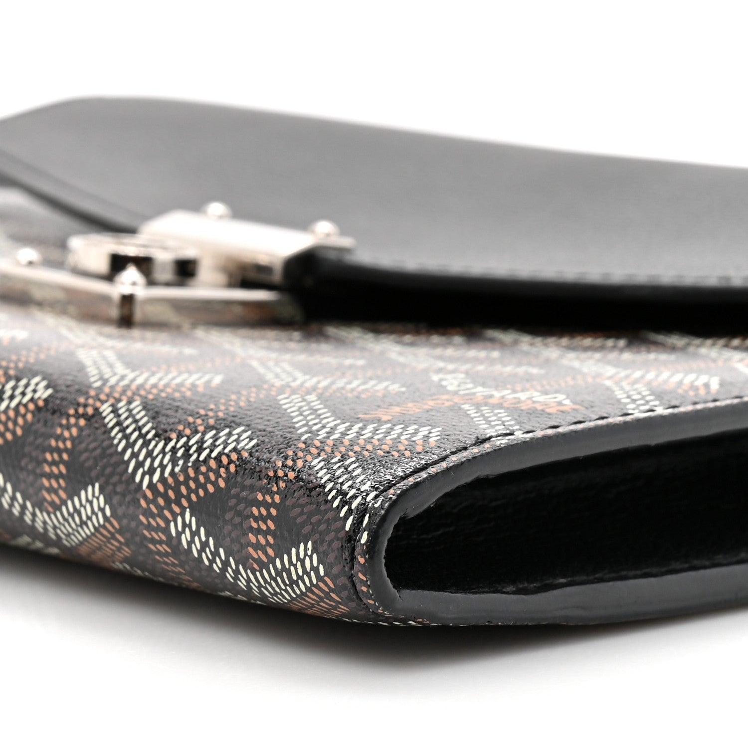 Goyardine Calfskin Chypre Wallet Pouch Black