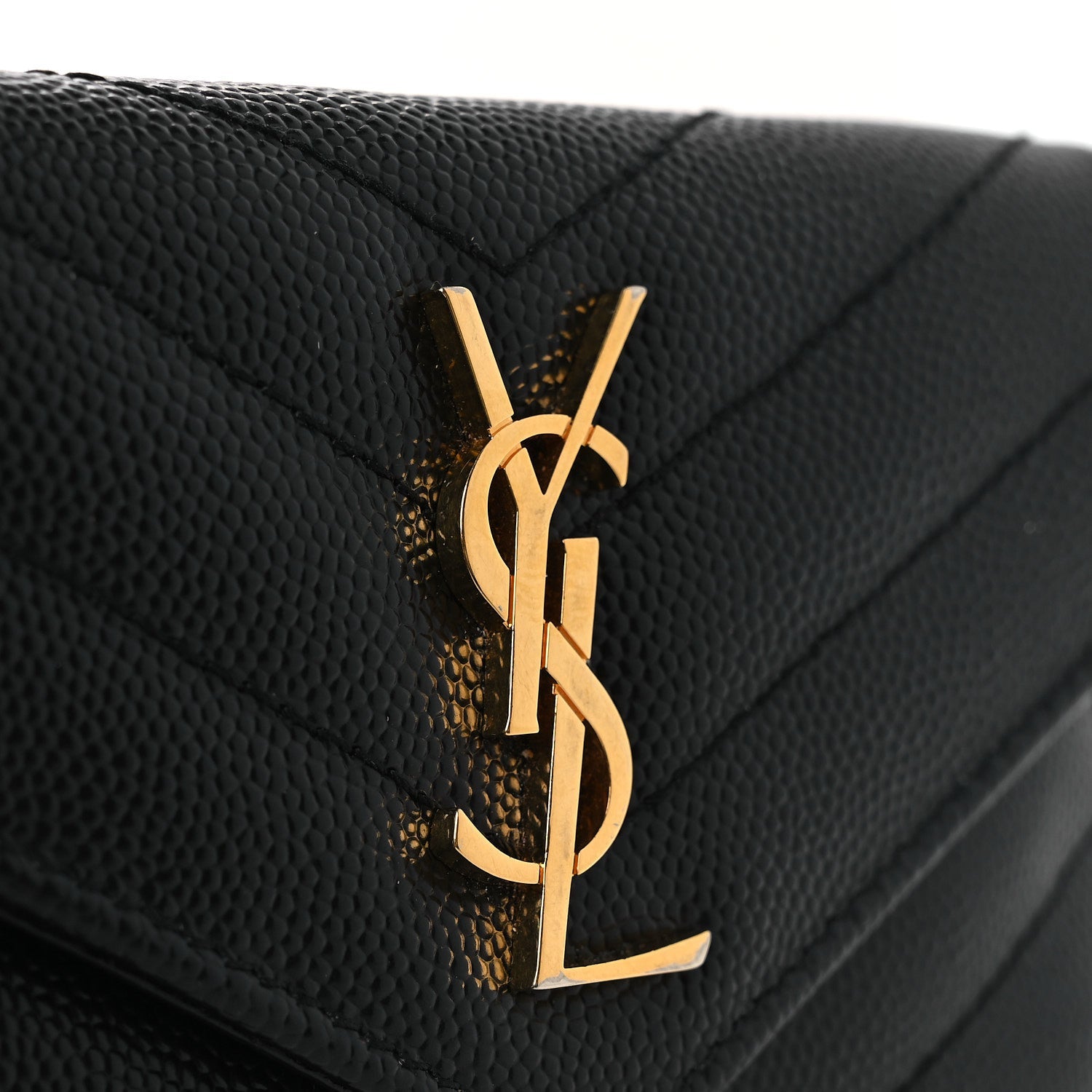 Grain De Poudre Matelasse Chevron Monogram Compact Wallet Black