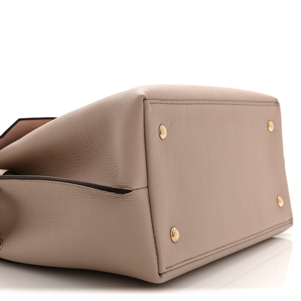 Soft Calfskin Lockme Ever MM Greige