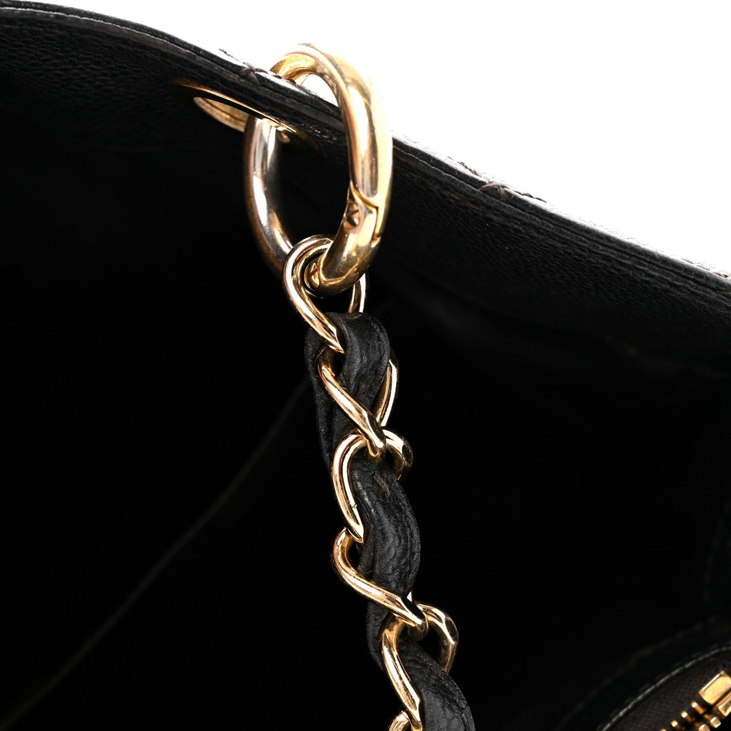 Caviar Quilted Grand Shopping Tote GST Black