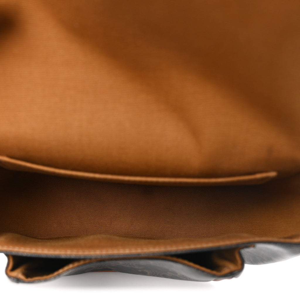 Triomphe Canvas Medium Folco Bag Tan