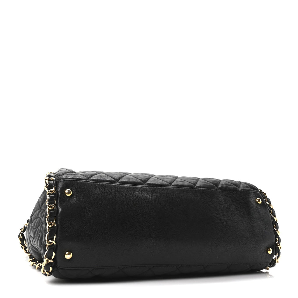 Calfskin Quilted Large Chain Me Hobo Black
