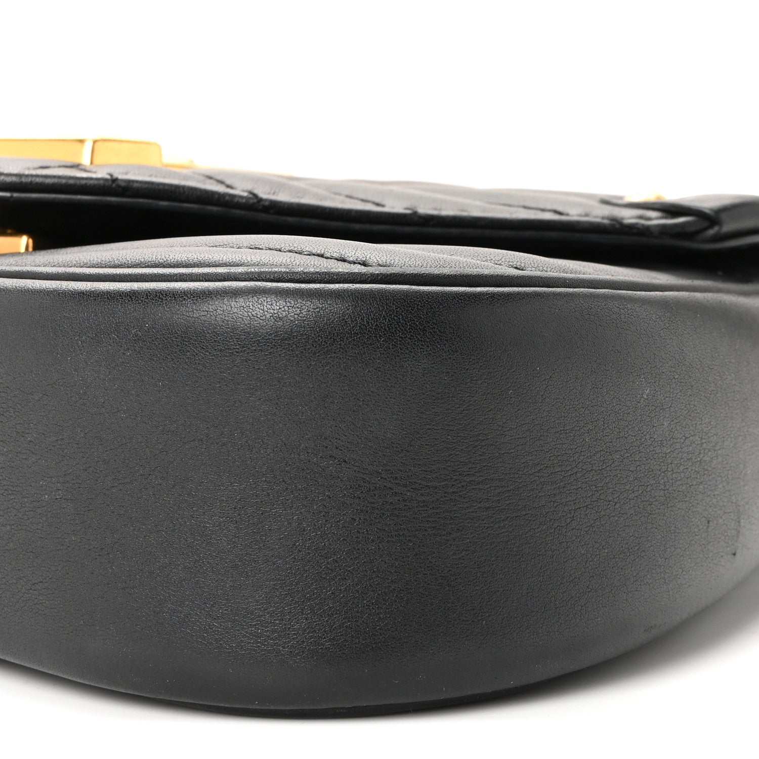 Calfskin New Wave Chain PM Black