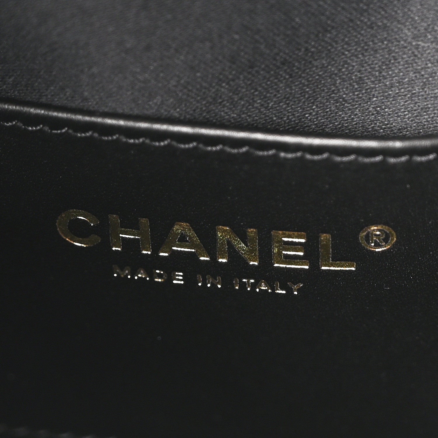 Caviar Quilted Medium Chanel 25 Handbag Black