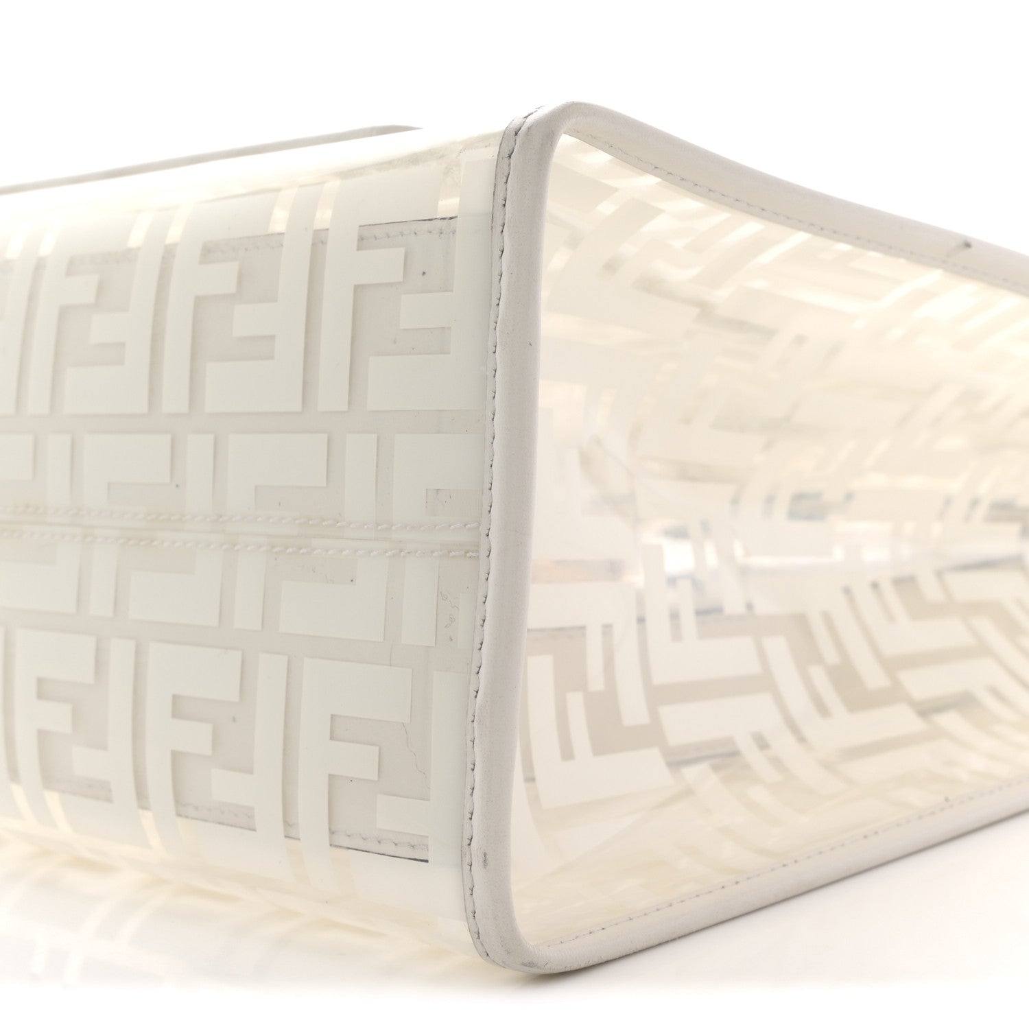 TPU FF Vitello Century Plexiglass Medium Runaway Shopper Tote White