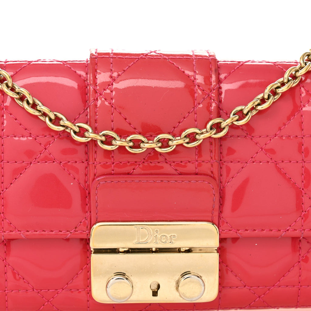 Patent Cannage Miss Dior Chain Wallet Fuchsia